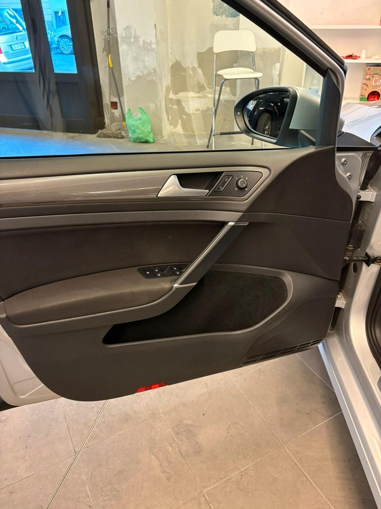 Volkswagen Golf 7 Join FULL OPTIONAL