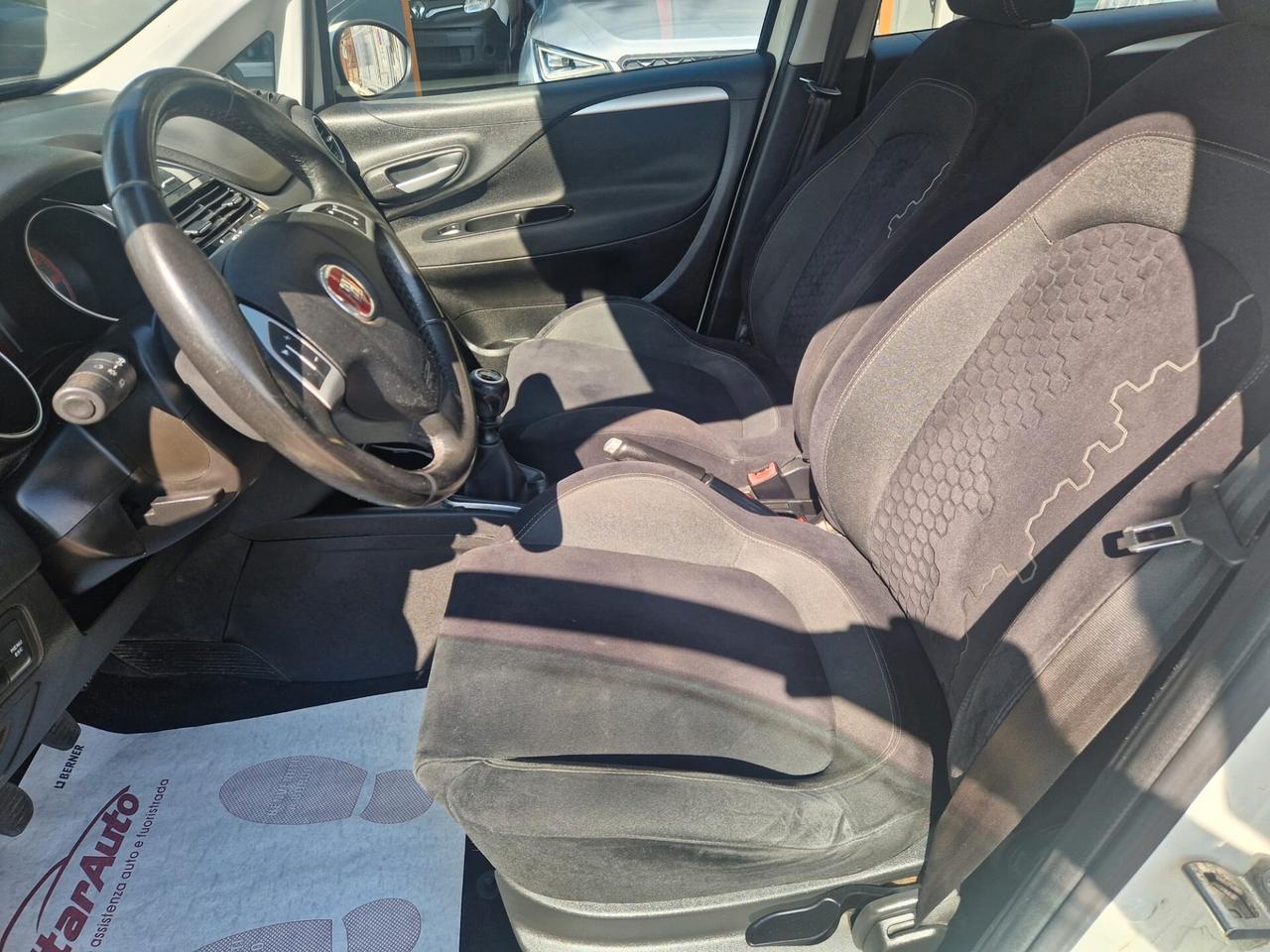 Fiat Punto 1.4 8V 5 porte Natural Power Dynamic