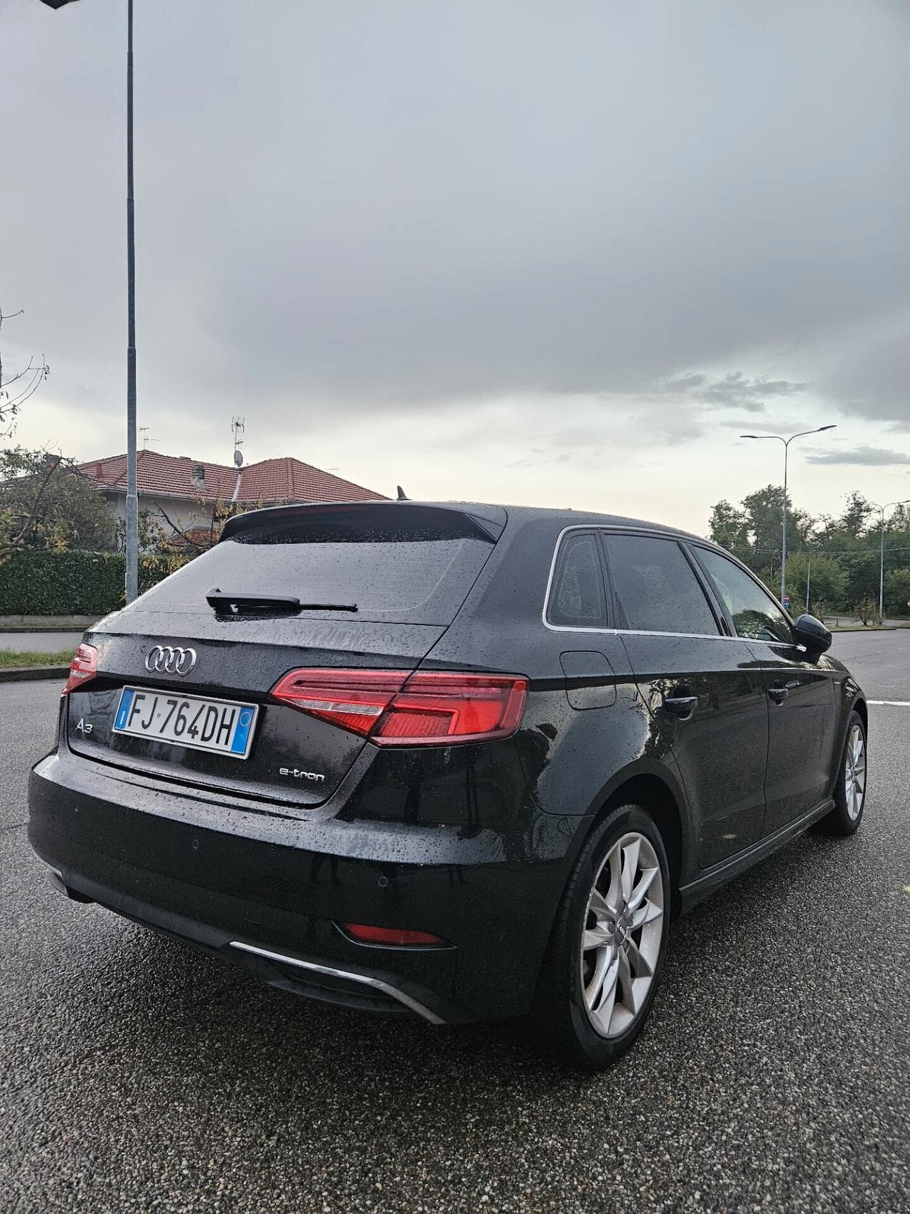 Audi A3 1.4 E-TRON s-tronic IBRIDO/BENZINA