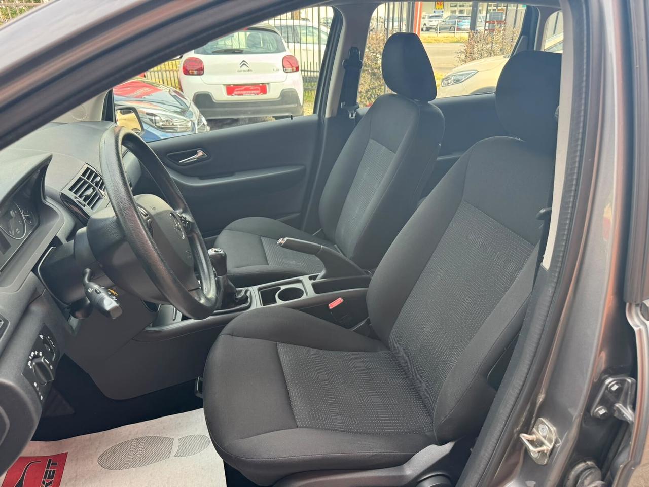 Mercedes-benz A 160 BlueEFFICIENCY Elegance