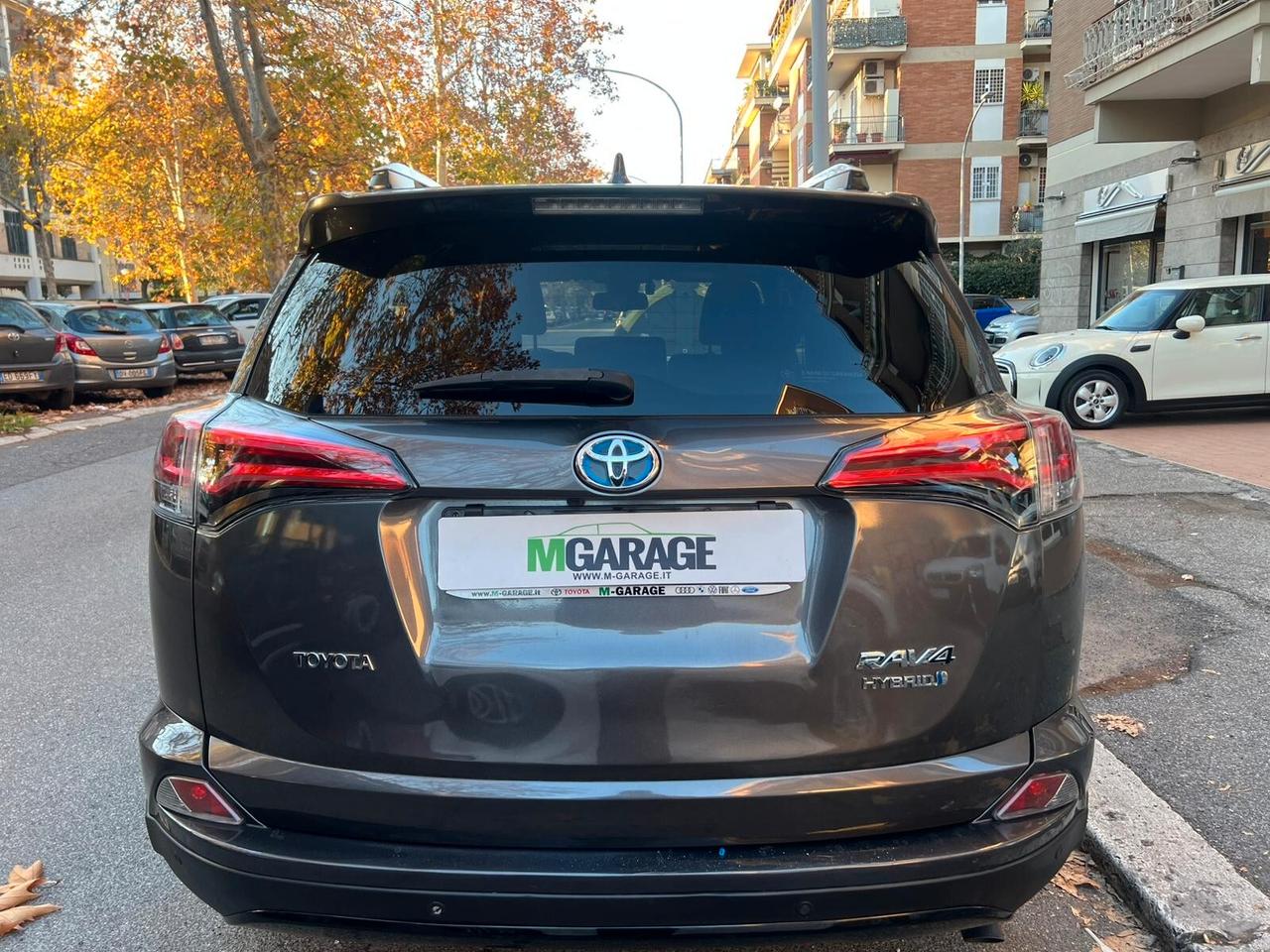 Toyota RAV4 2.5 Hybrid 2WD Dynamic+