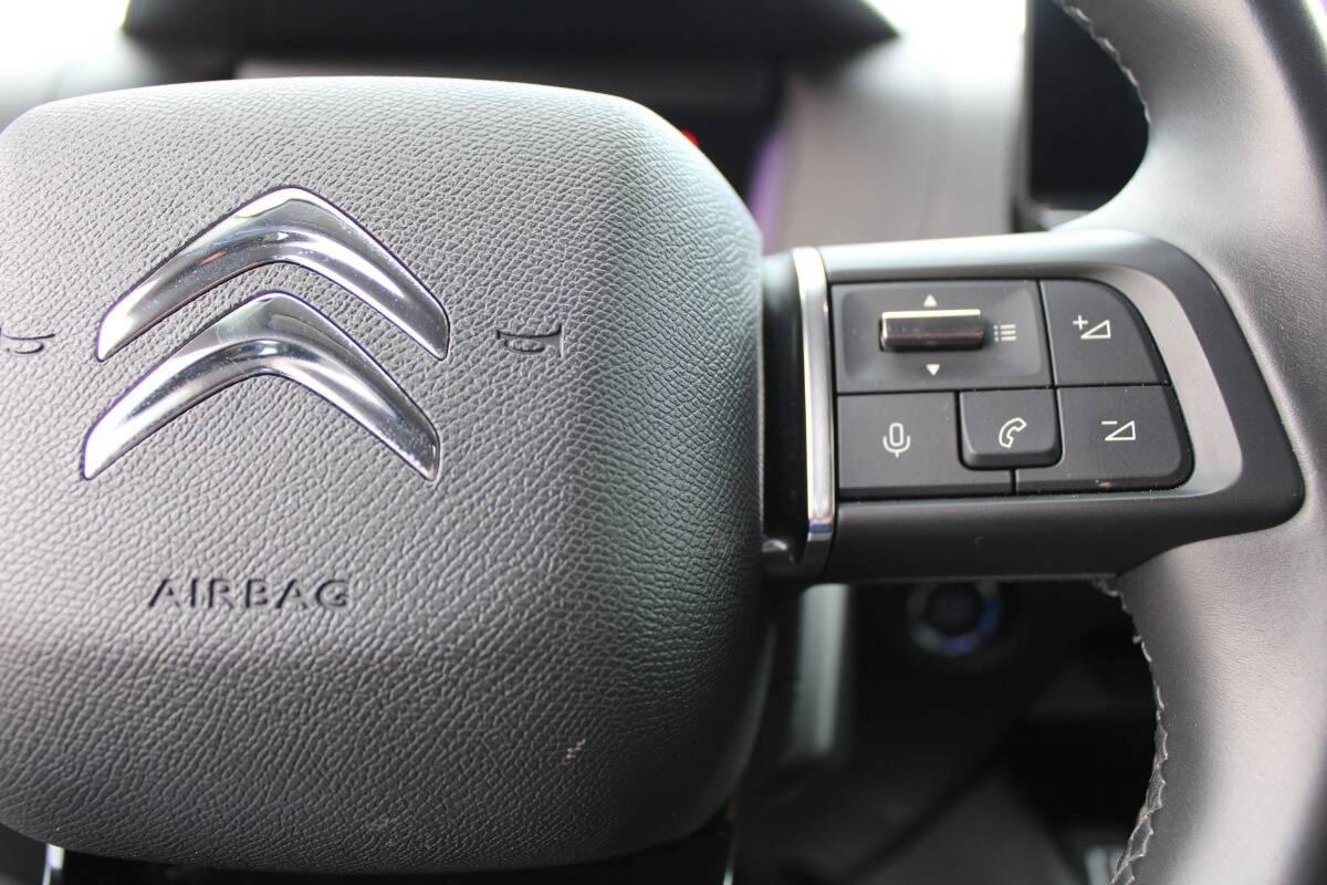 Citroen C4 1.2 puretech Shine s&s 130cv Con NAVIGATORE