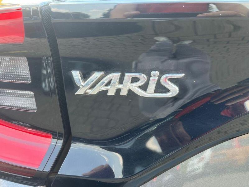 Toyota Yaris Hybrid Trend MY22