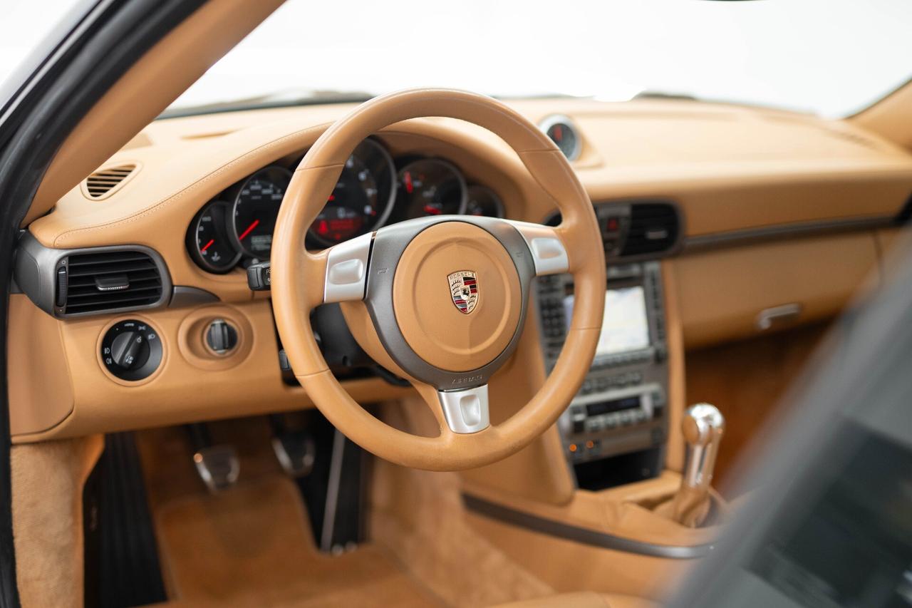 Porsche 911 Carrera Coupé