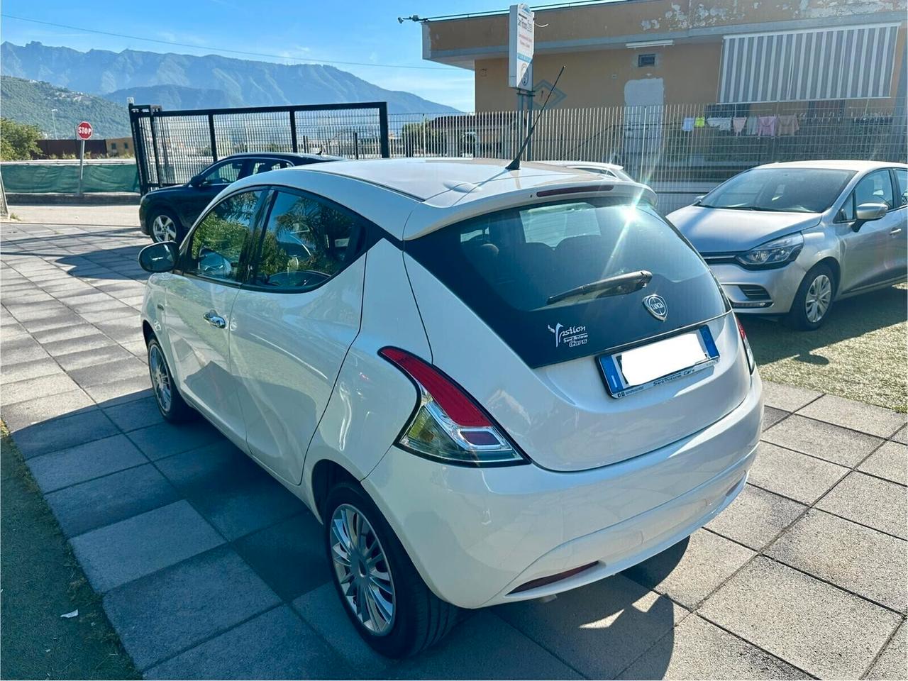 Lancia Ypsilon 1.3 MJT 16V 95 CV 5 porte S&S Gold 2017