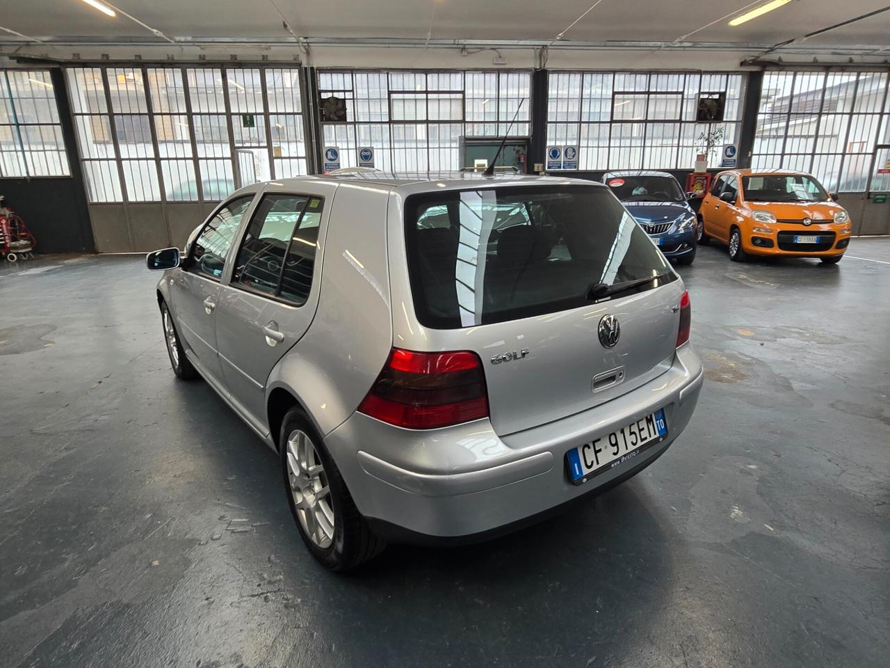 VOLKSWAGEN GOLF HIGHLINE 1.6 16V 105CV 5.p 2001