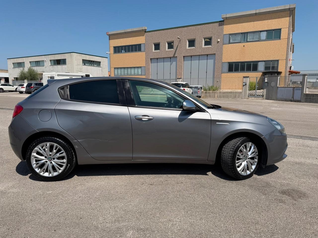 Alfa Romeo Giulietta Turbo GPL Super