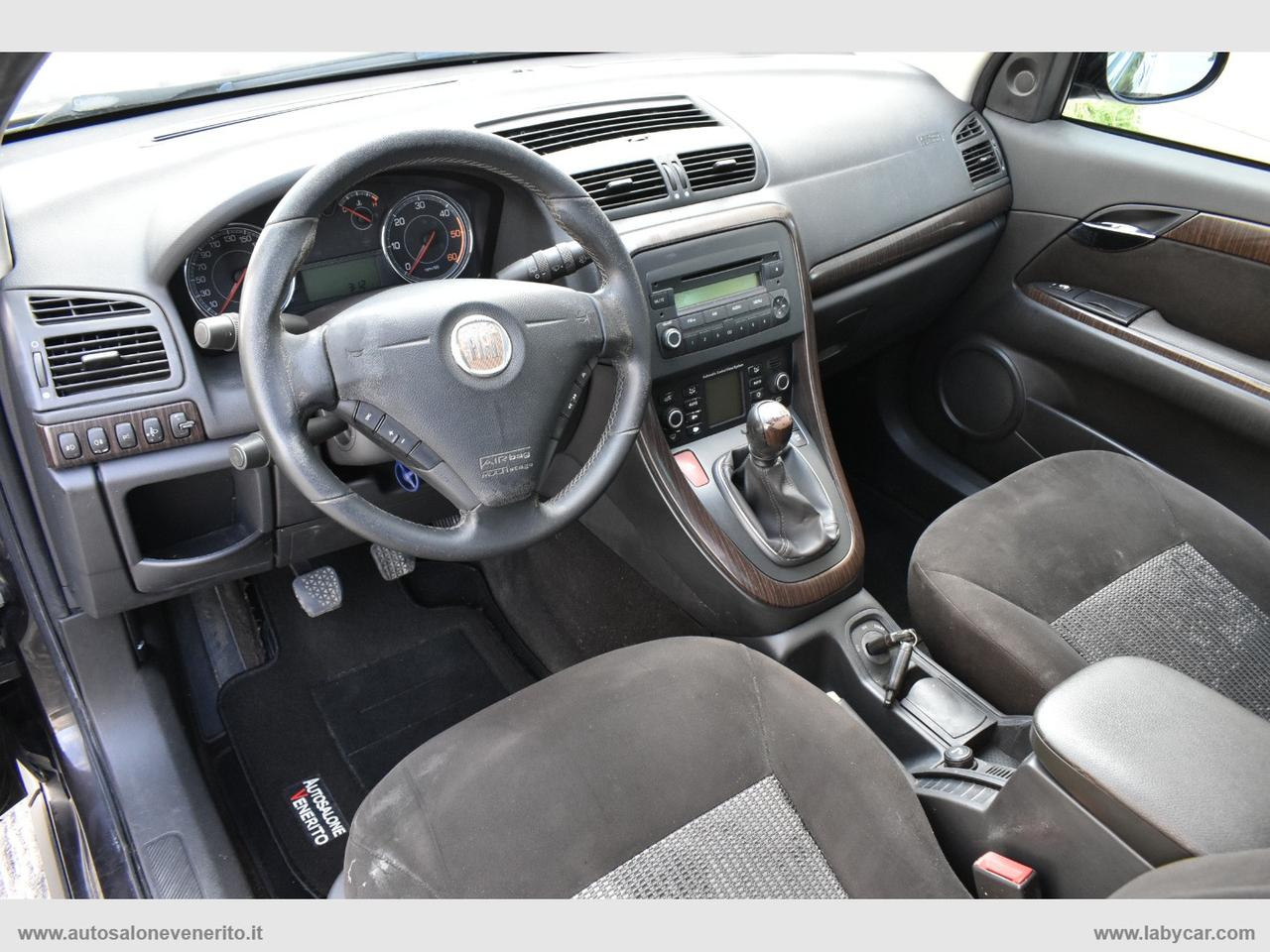 FIAT Croma 1.9 MJT Emotion