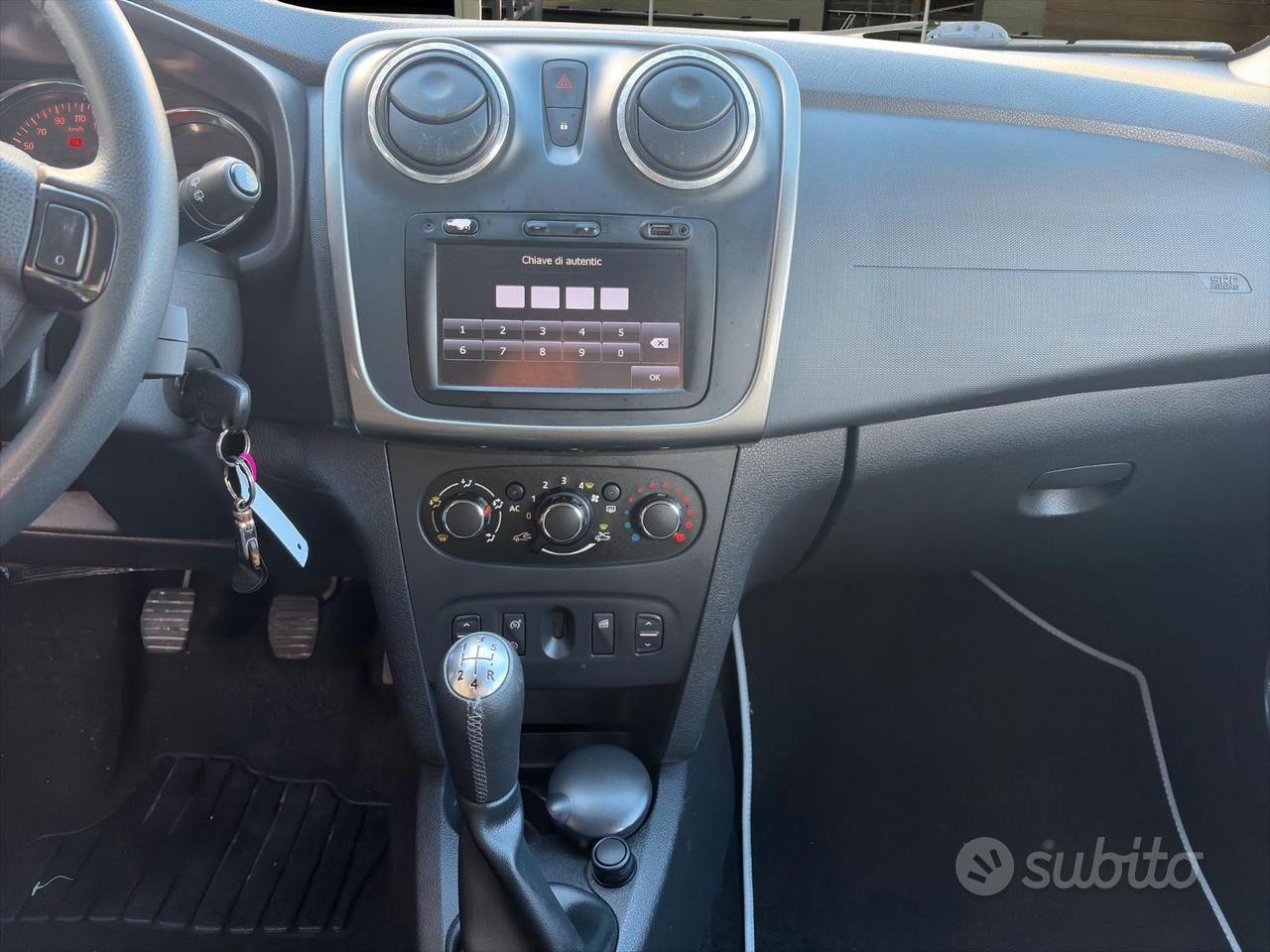 Dacia Sandero STEPWAY 0.9 TCe 90 cv LAUREATE GPL