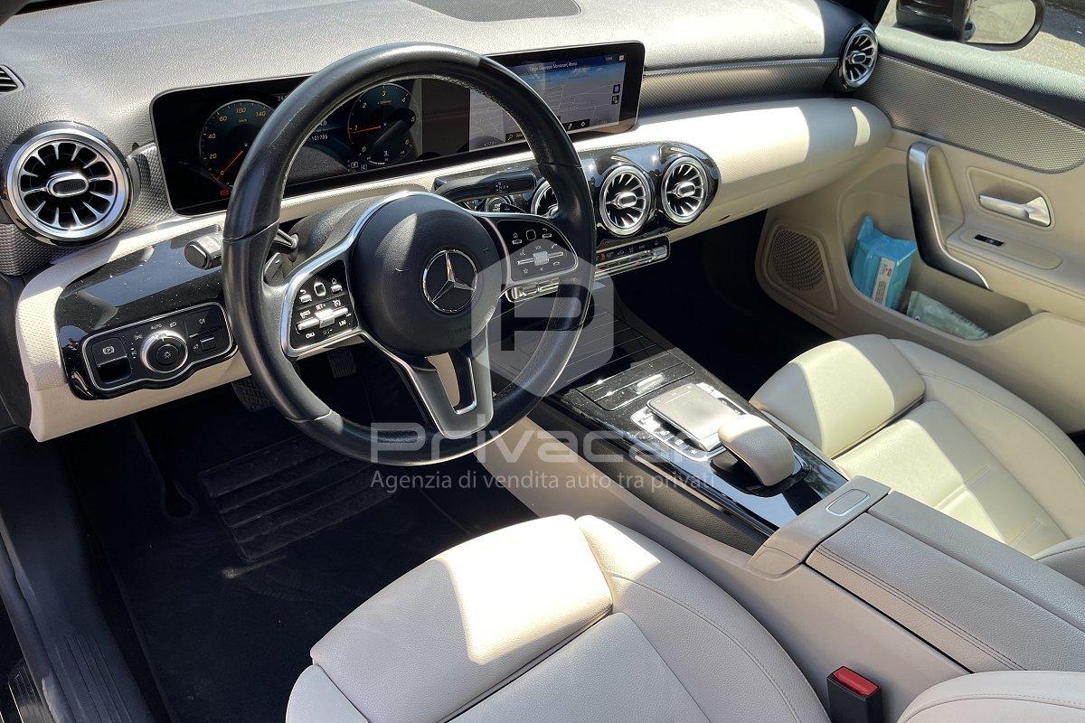 MERCEDES A 180 d Automatic Executive