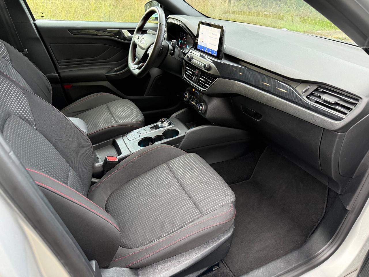 Ford Focus 1.5 EcoBlue 120 CV automatico SW ST-Line