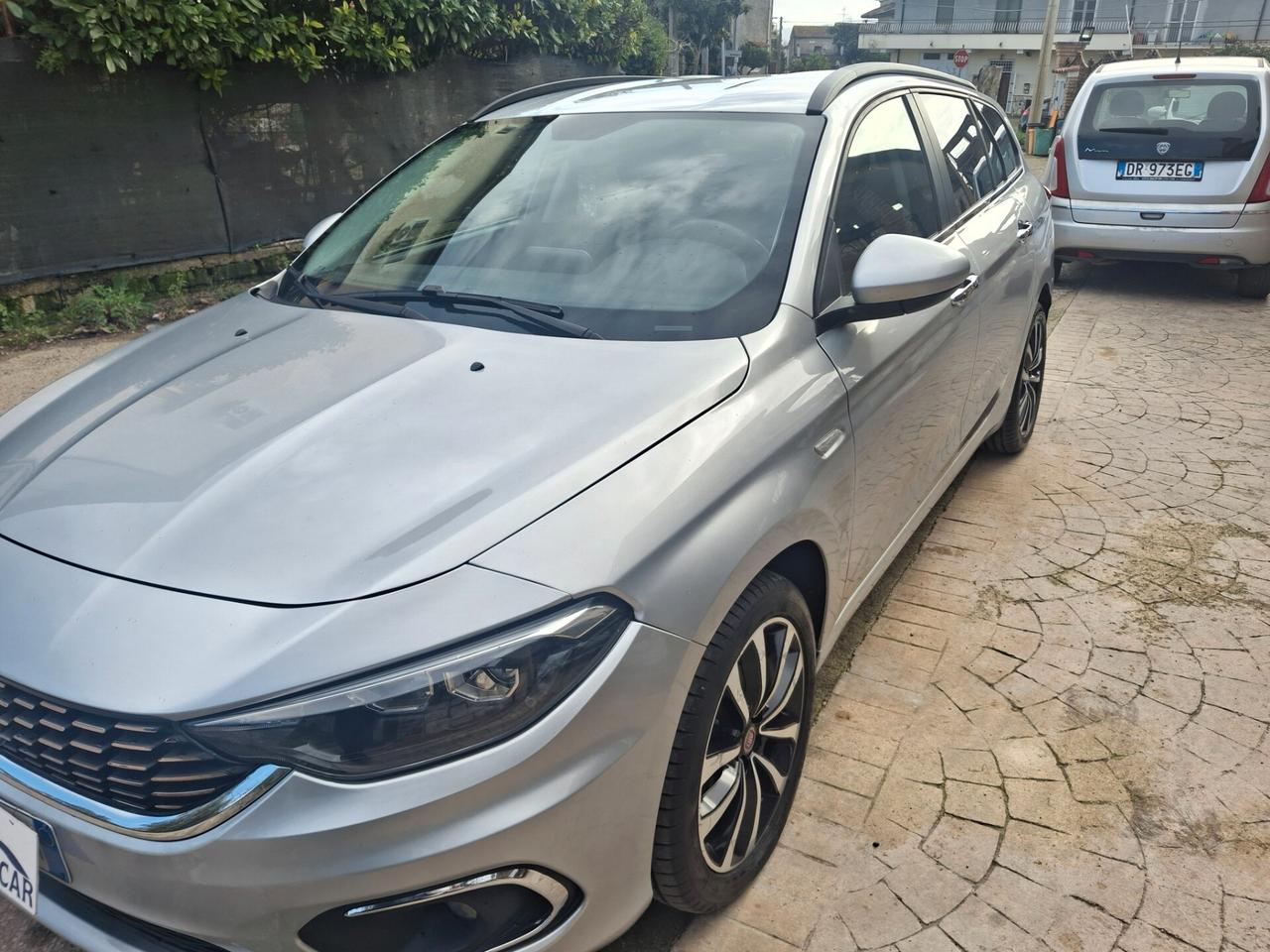 Fiat Tipo 1.6 Mjt S&S SW Lounge automatica