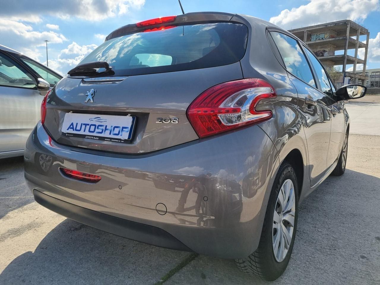 Peugeot 208 1.4 HDi 68 CV 5 porte Allure