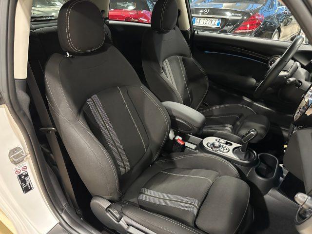 MINI Cooper SE Classic - 17"- Camera - Keyless - Carplay -LED-IVA