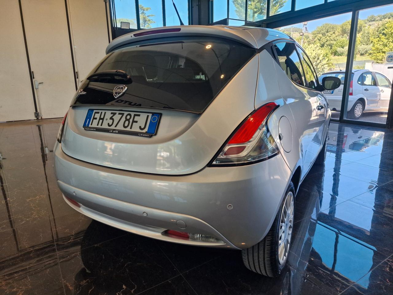 Lancia Ypsilon 1.2 BENZINA-GPL, 121 mila chilometri