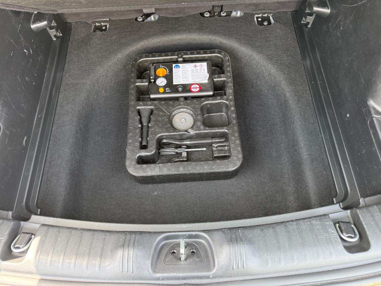 Jeep Compass 1.6 Multijet II 2WD Sport NAVI, KEYLESS, CRUISER CONTROL