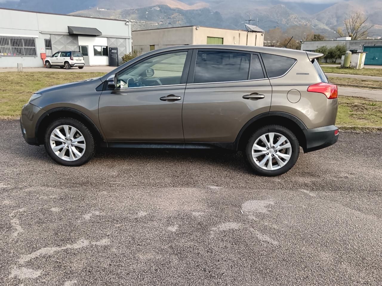 Toyota RAV 4 RAV4 2.2 D-CAT A/T 4WD Style