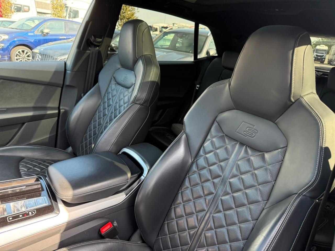 Audi Q8 50 TDI 286 CV quattro tiptronic Sline