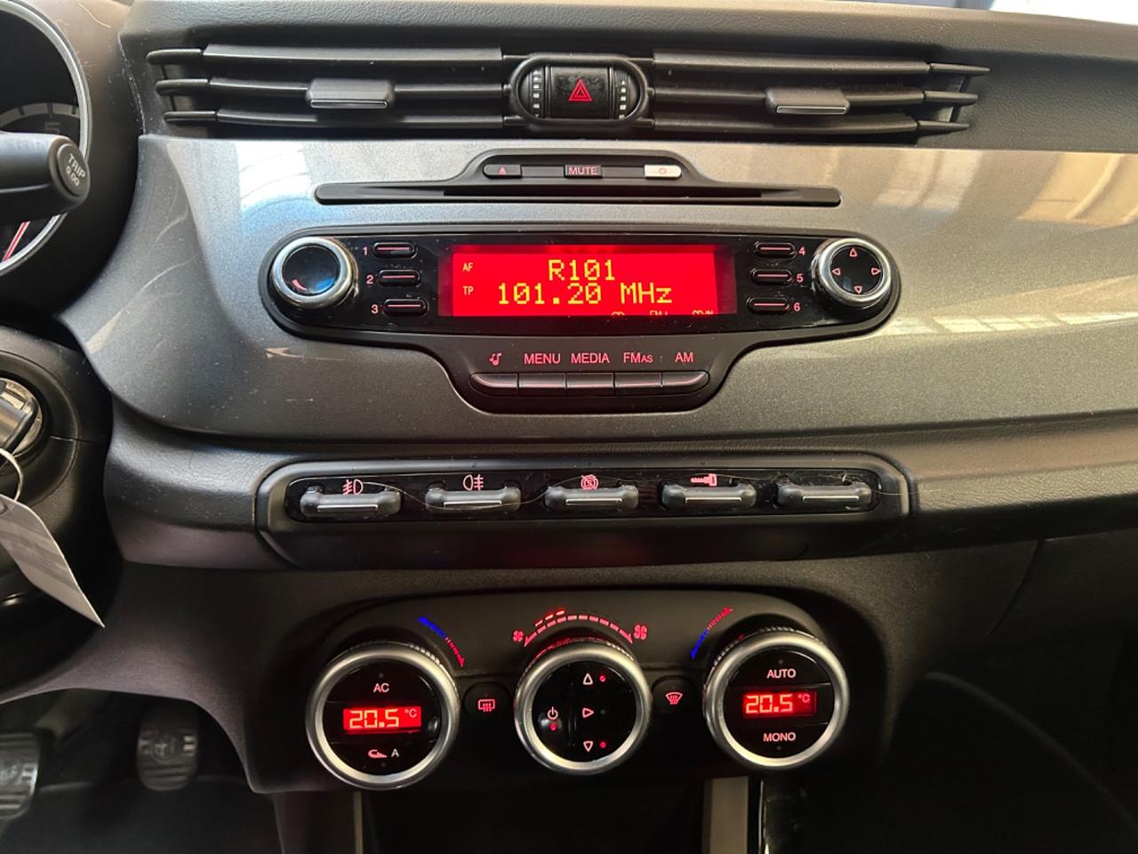 Alfa Romeo Giulietta 1.4 Turbo 120 CV Distinctive