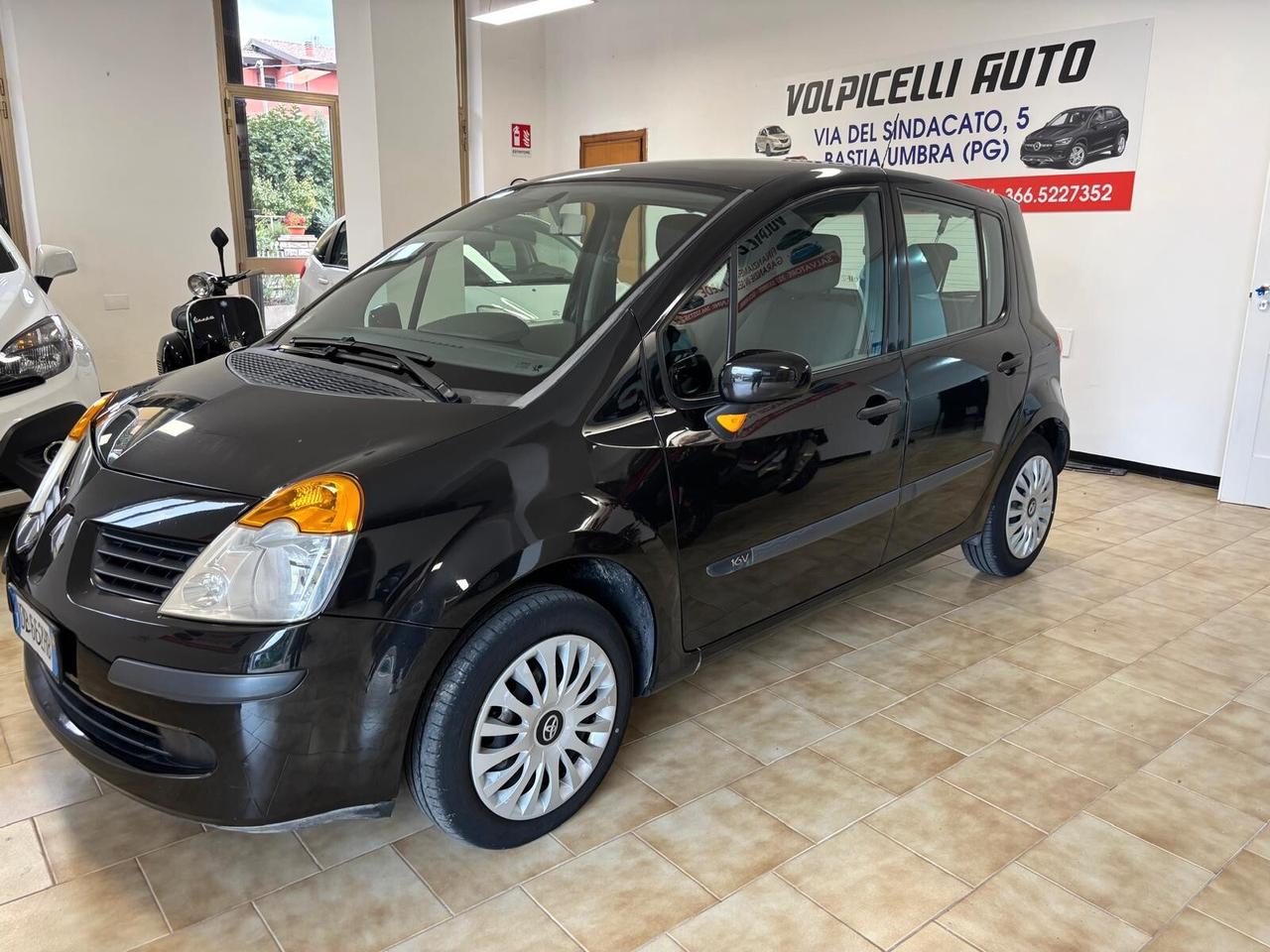 RENAULT MODUS ANNO 2006 BZ 1.2 ADATTA NEOPATENTATI KM 140 MILA