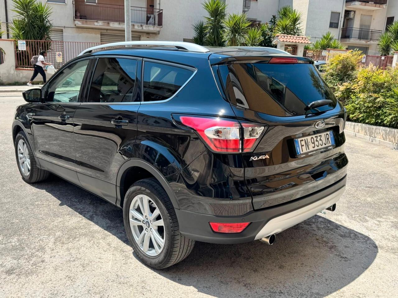 FORD KUGA 1.5 TDCI 120 CV. 2WD TITANIUM NAVI+CERCHI