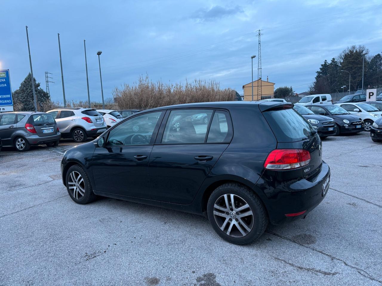 Volkswagen Golf 1.6 TDI DPF 5p. Highline