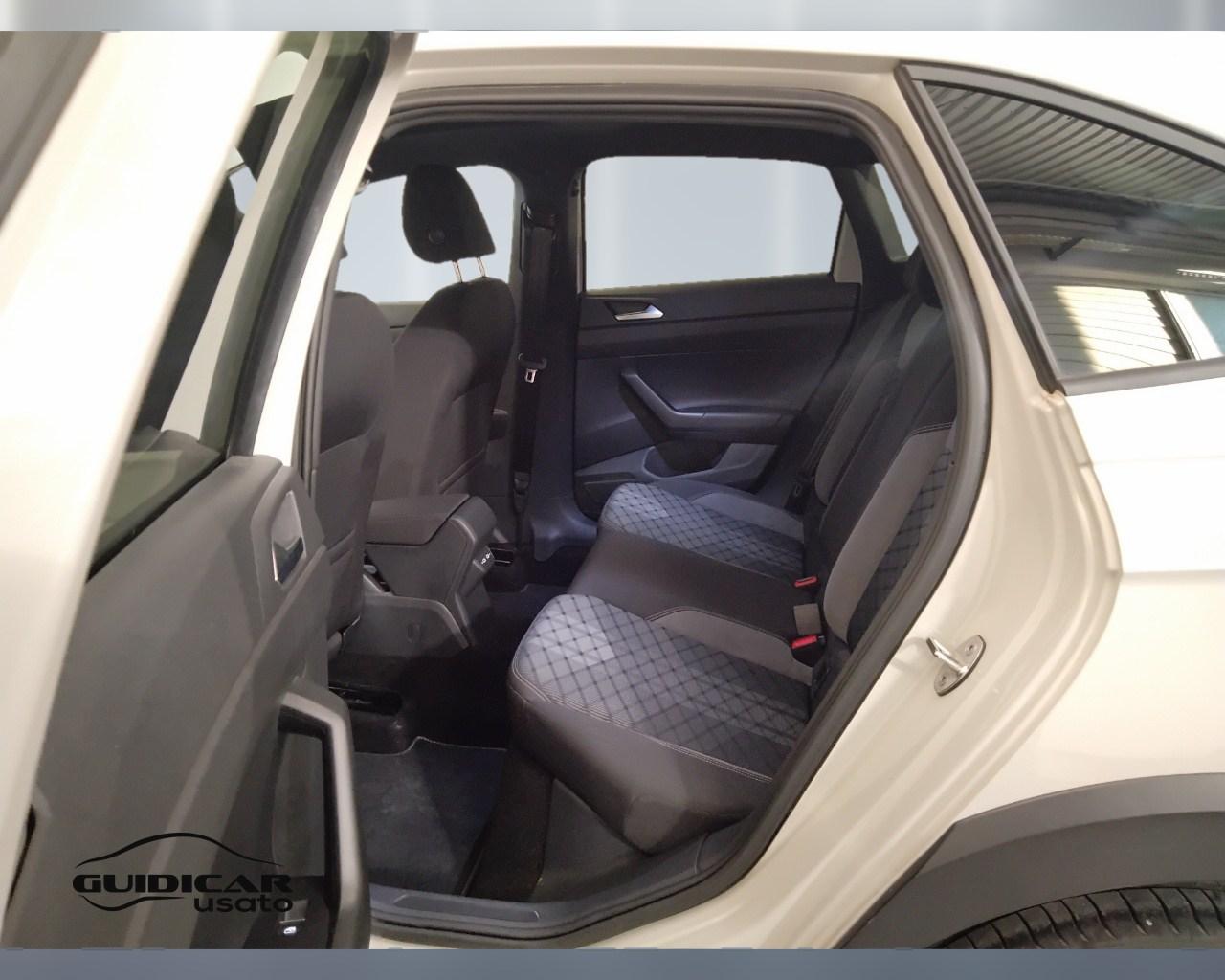 VOLKSWAGEN Taigo - Taigo 1.0 tsi R-Line 110cv