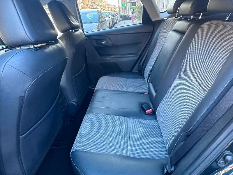 Toyota Auris 1.6 D-4D Lounge