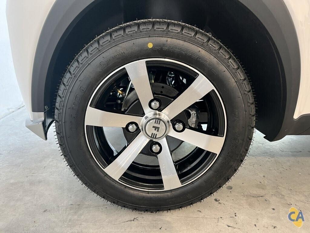 FREEDOM EVO - Macchina Senza Patente- Manubrio