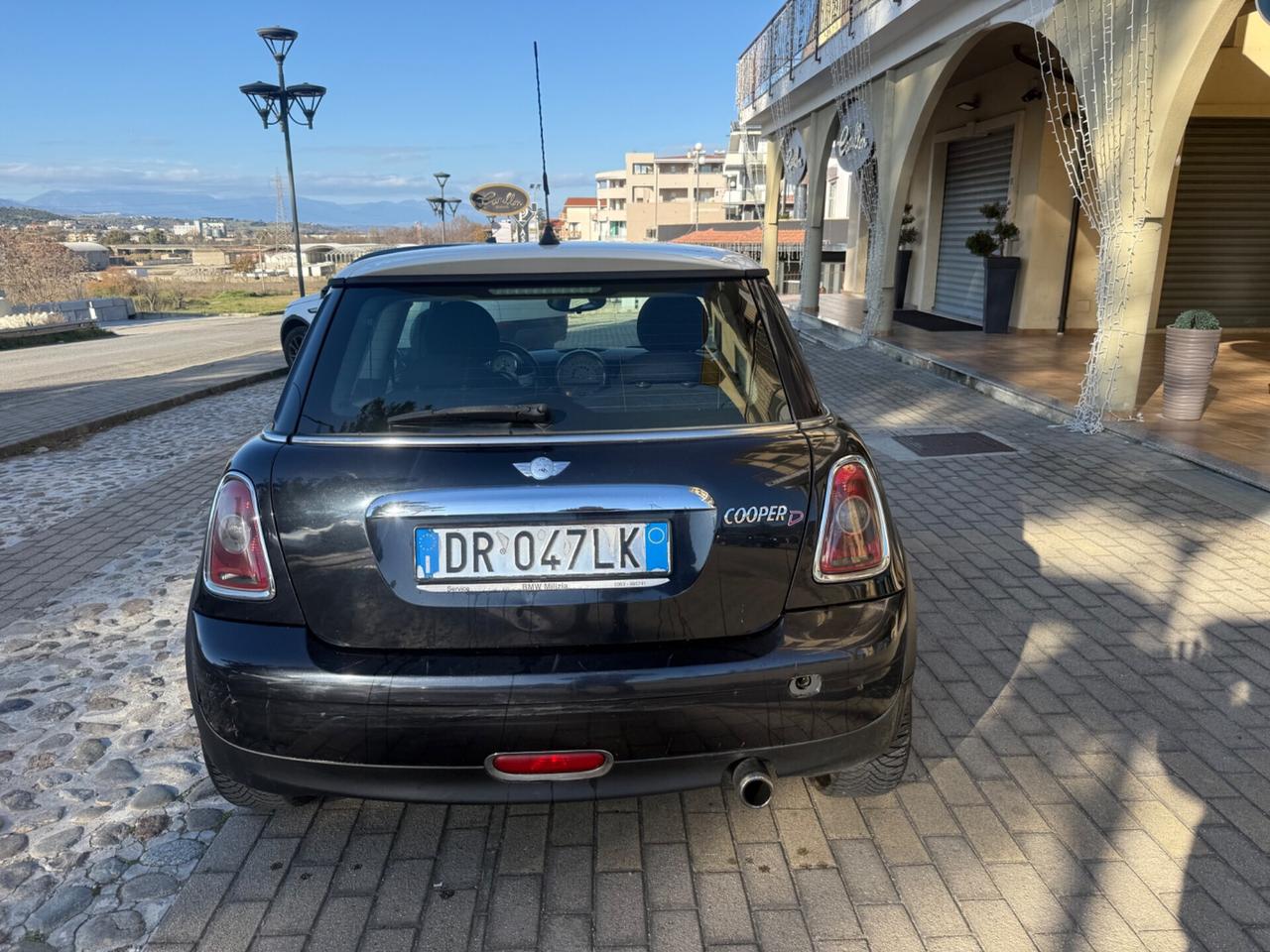 Mini 1.6 16V Cooper D