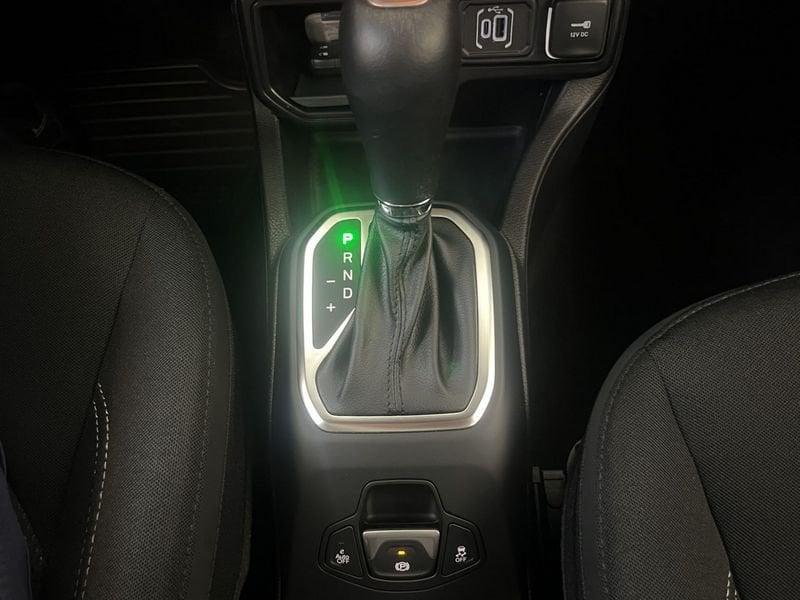 Jeep Renegade e-Hybrid 1.5 T4 MHEV 130cv Summit DDCT