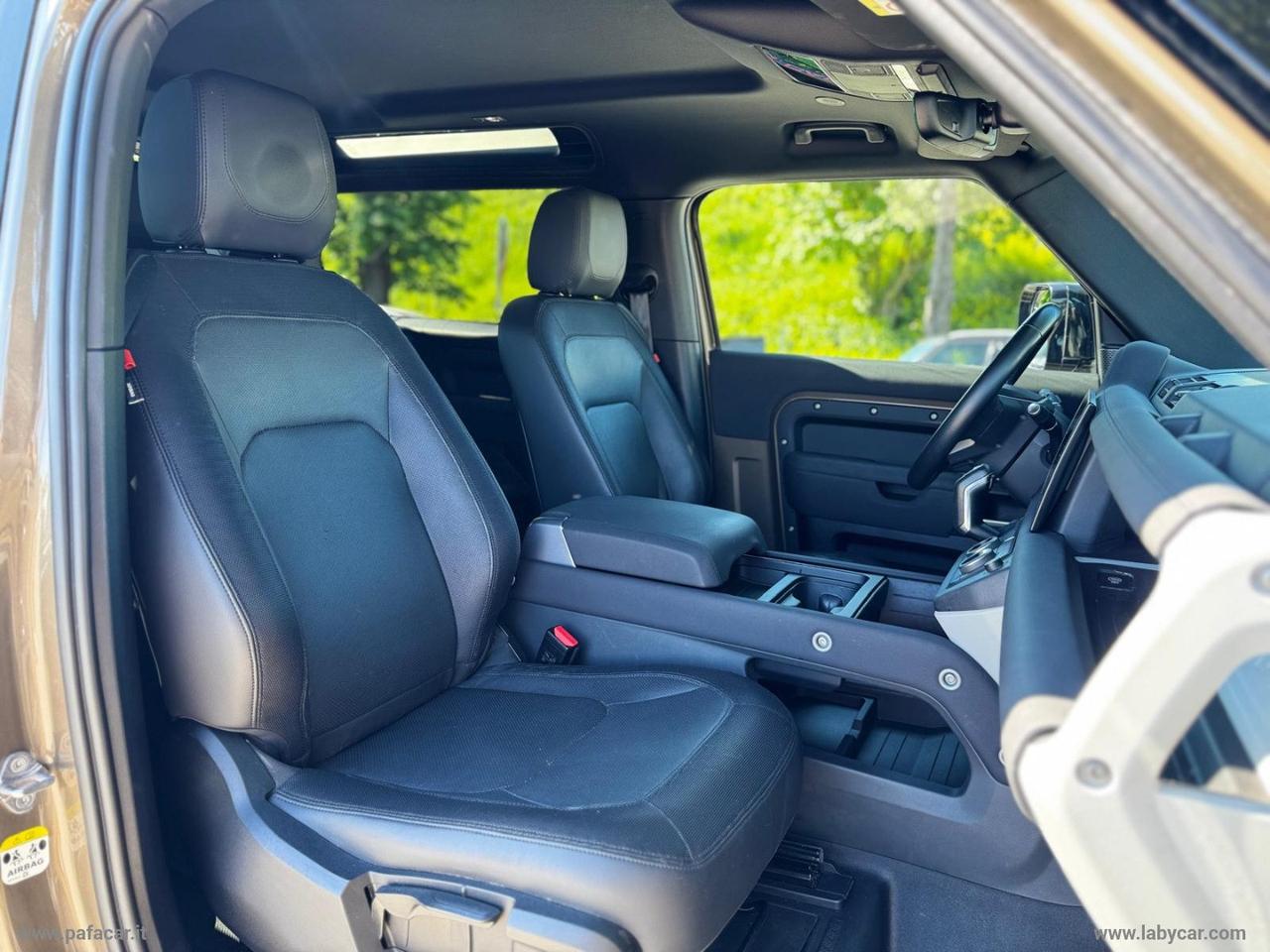 LAND ROVER Defender 90 3.0D I6 200 CV X-Dynamic S