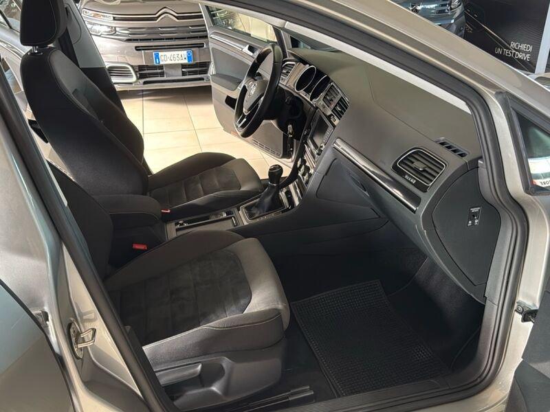 Volkswagen Golf 1.4 TGI Highline BlueMotion