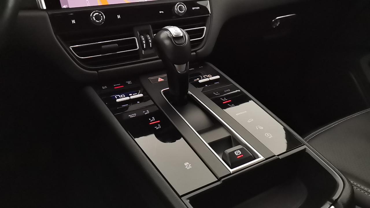 PORSCHE Macan - Macan 2.0 265cv pdk