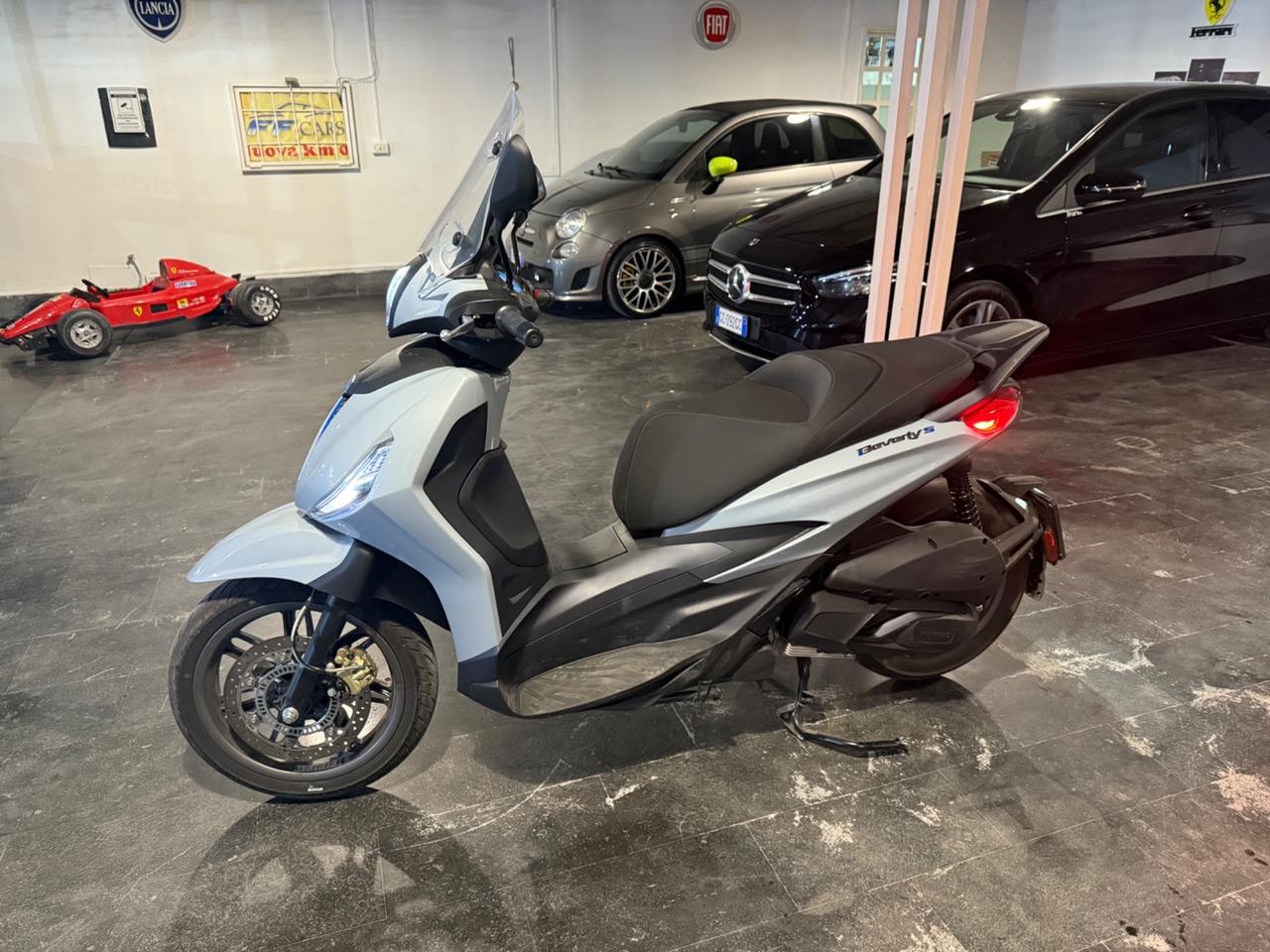 Piaggio Beverly 300 i.e. S