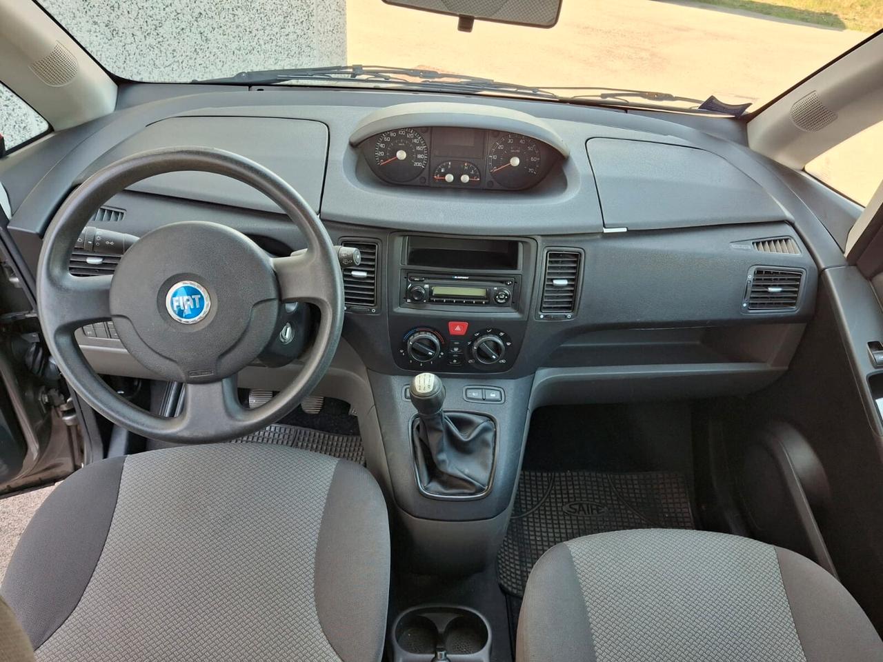 Fiat Idea 1.3 Multijet 16V 70 CV BlackEnergy