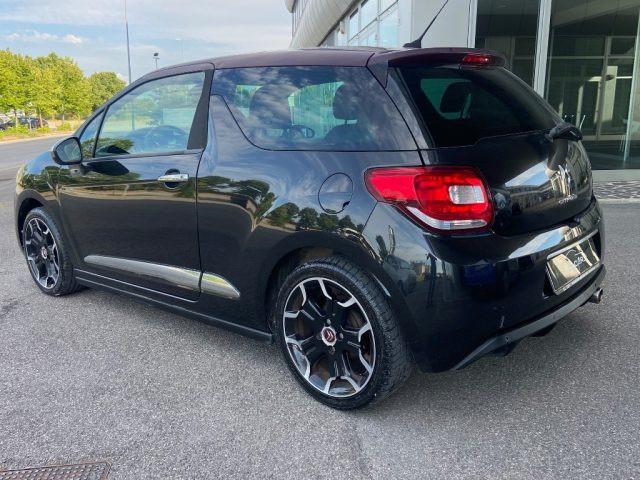 DS AUTOMOBILES DS 3 1.4 VTi 95 Just Black