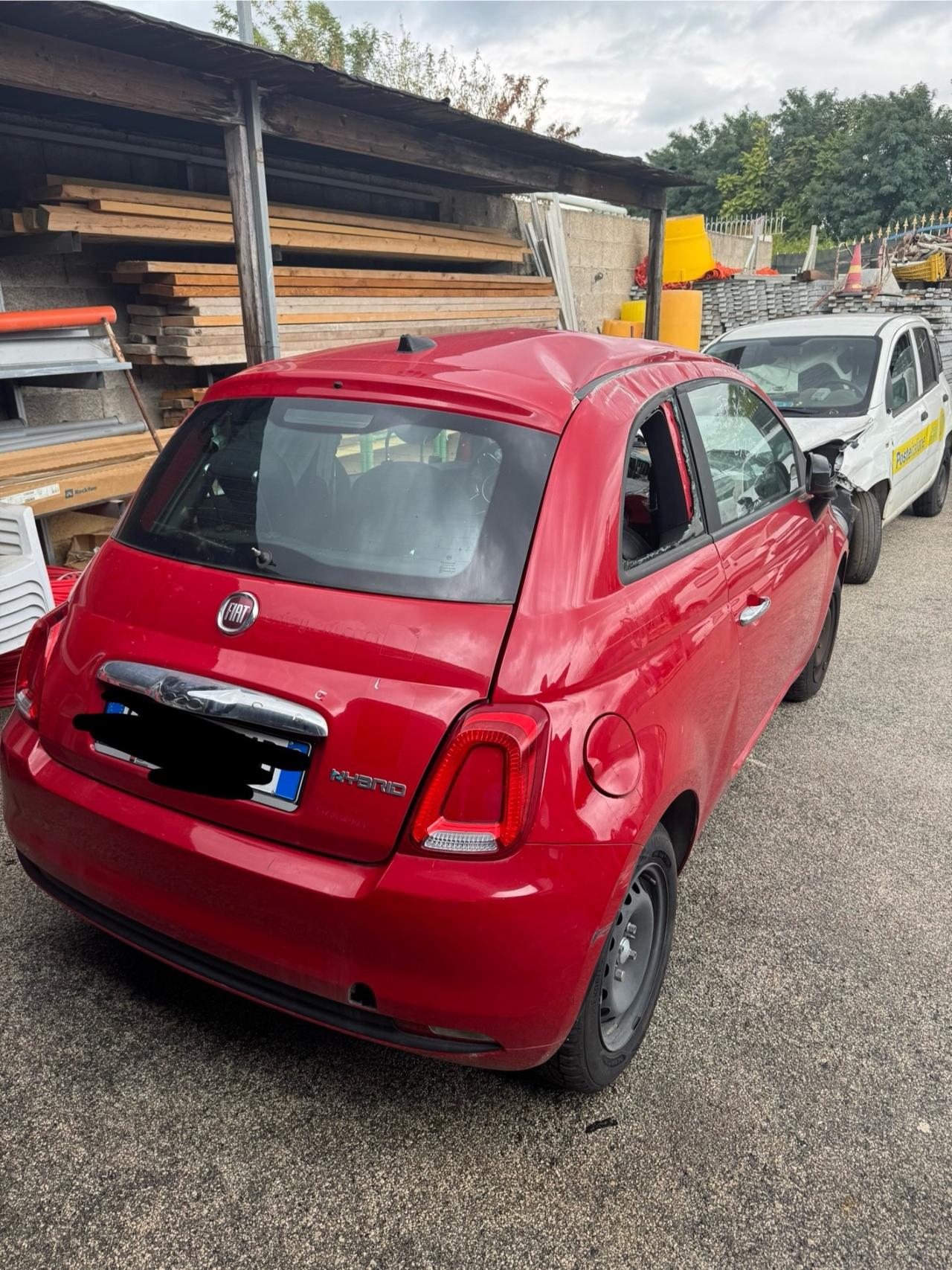 Fiat 500 1.0 Hybrid sinistrata incidentata 2023