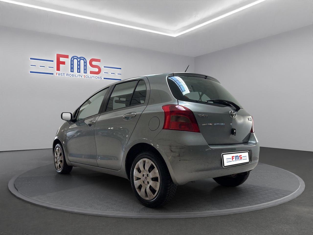 Toyota Yaris 5p 1.0 Sol