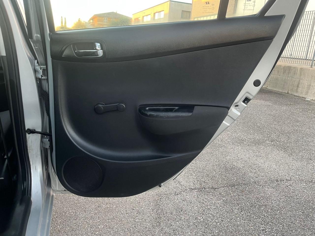 Hyundai i20 1.1 CRDi 5p. Sound Edition