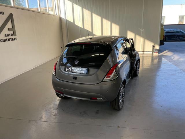 LANCIA Ypsilon 1.0 FIREFLY 5 PORTE S&S HYBRID