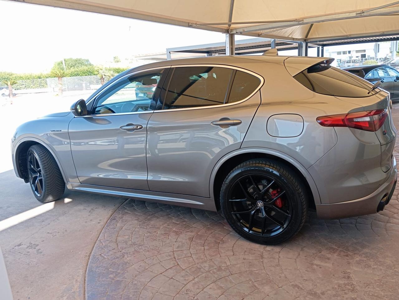 Alfa Romeo Stelvio 2.2 Turbodiesel 210 CV AT8 Q4 Veloce