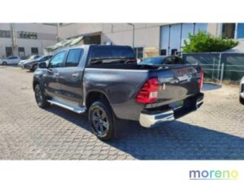 Toyota Hilux 2.4 d-4d double cab Lounge 4wd Auto