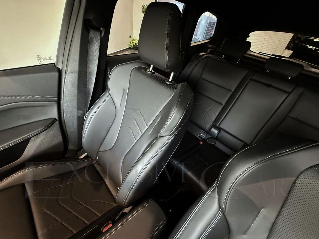 BMW - X1 - sDrive18d Msport