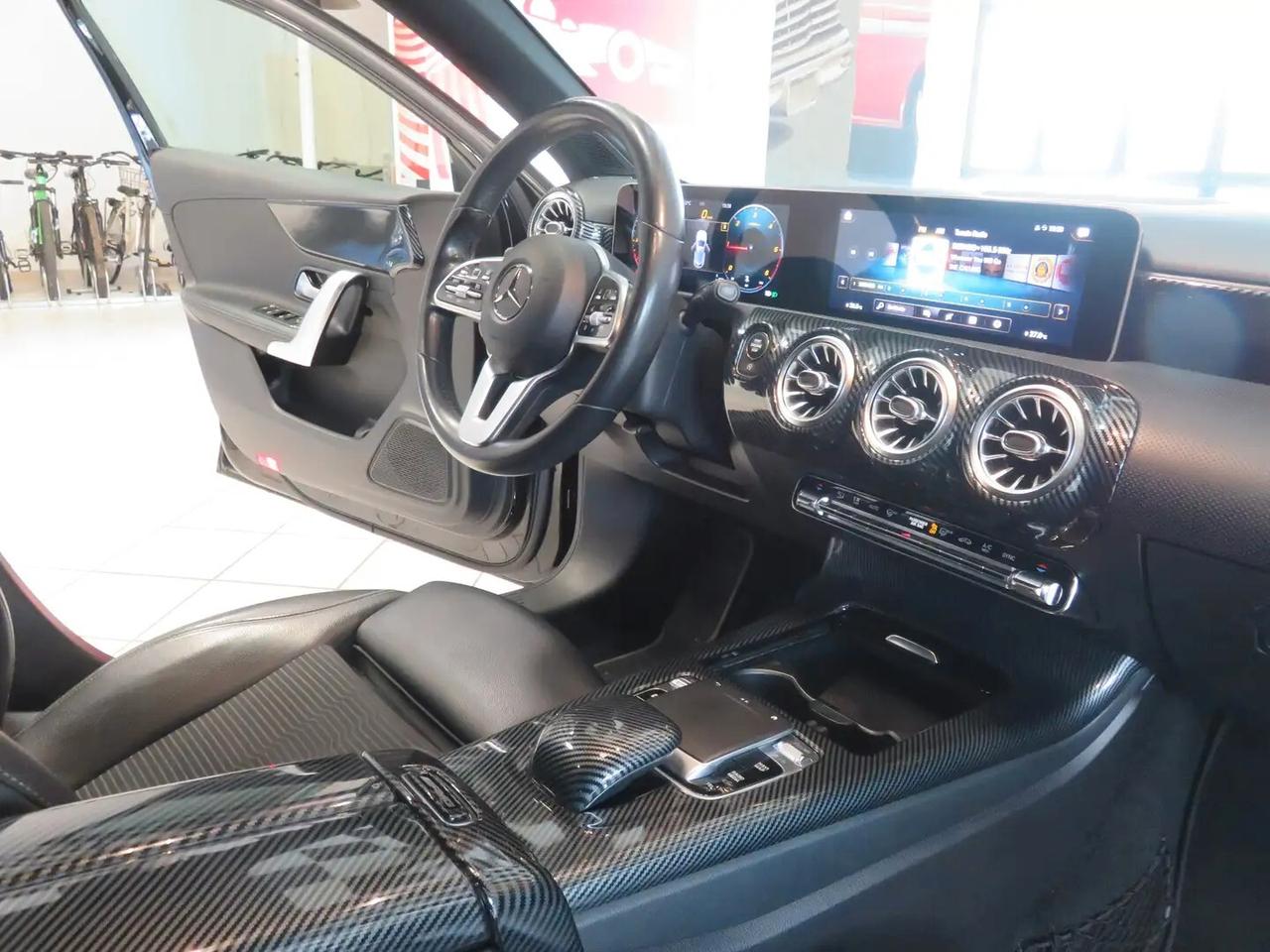Mercedes-benz A 180 A 180 d Automatic Sport