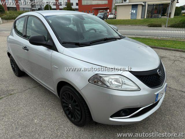 LANCIA Ypsilon 1.2 69 CV 5 porte GPL Ecochic Elefantino Blu
