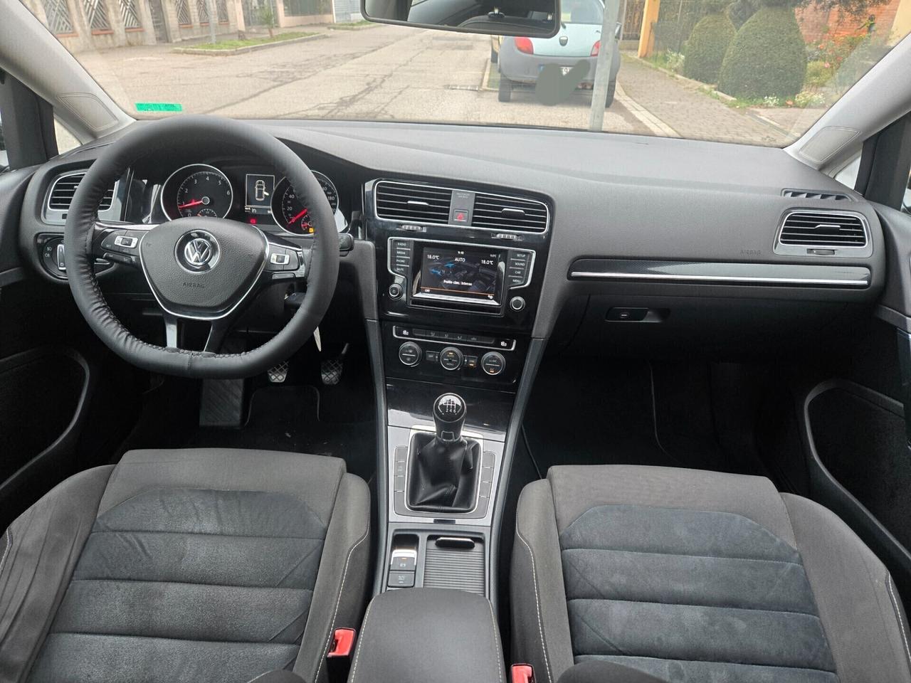 Volkswagen Golf Business 1.4 TGI 5p. Highline BlueMotion