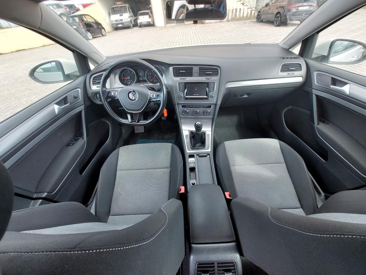 Volkswagen Golf VII 1.6 TDI