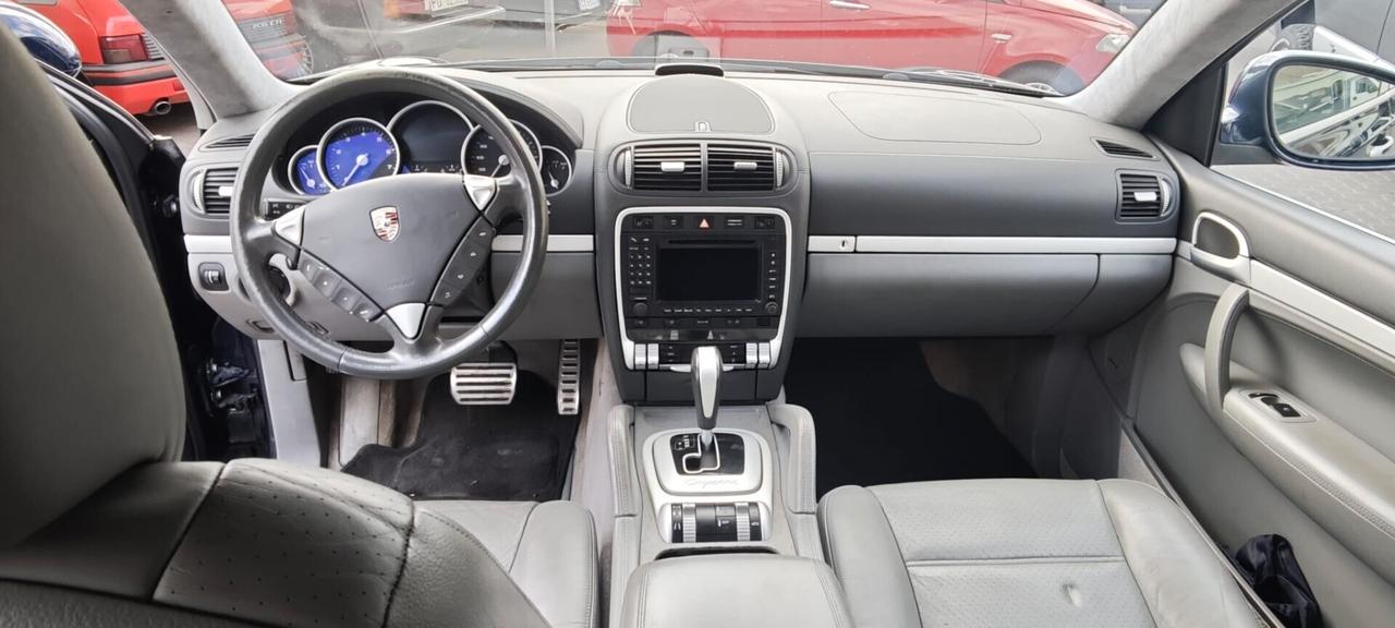 Porsche Cayenne 4.5 cat Turbo