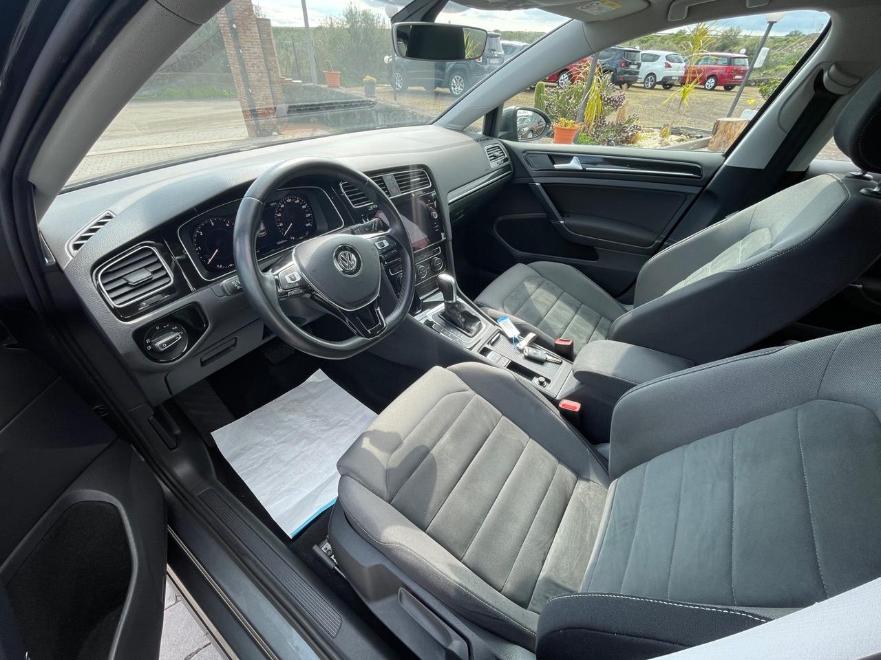 Volkswagen Golf 1.6 TDI 115 CV DSG 5p BlueMotion Technology